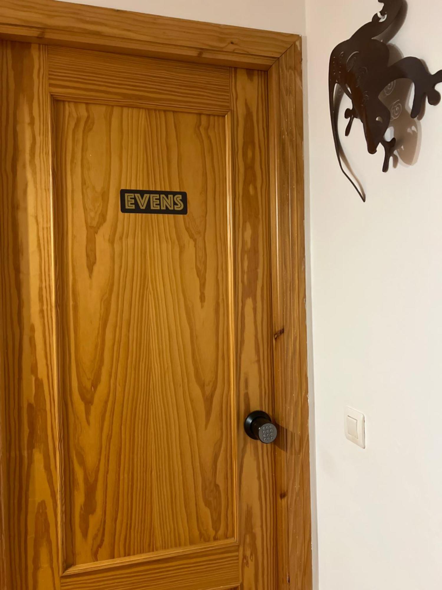 Evens-goretti House Homestay *